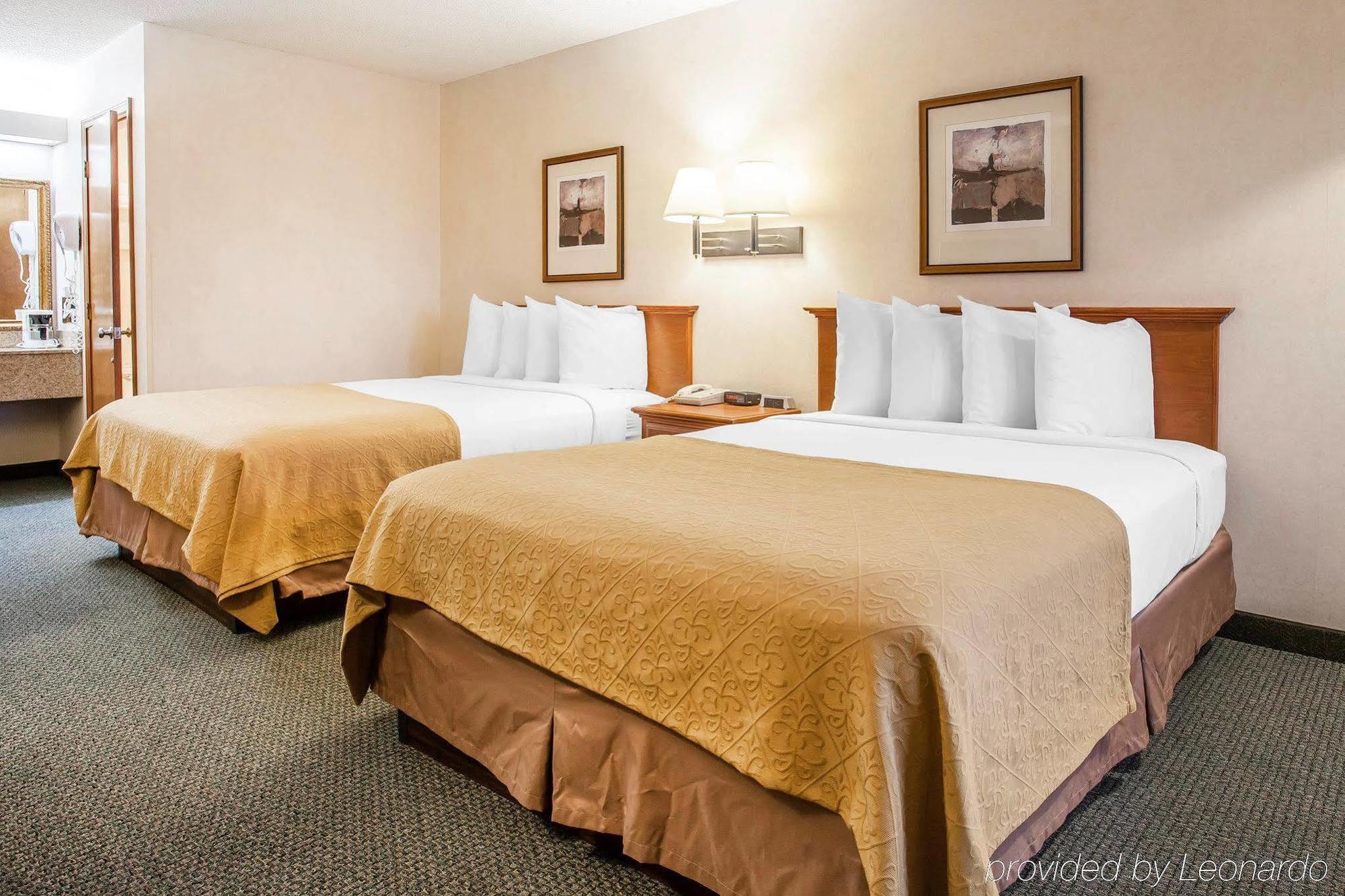 Quality Inn Mount Vernon Buitenkant foto